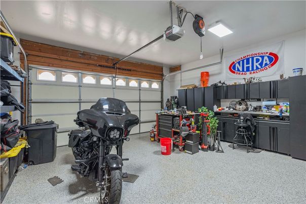 Garage, Interior