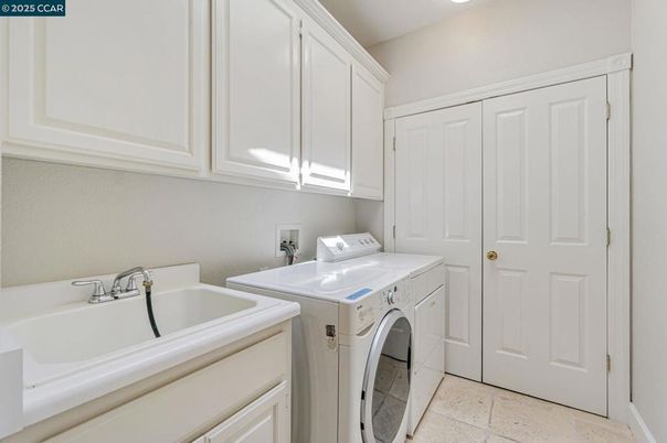 Interior, Recessed Lighting, Washer