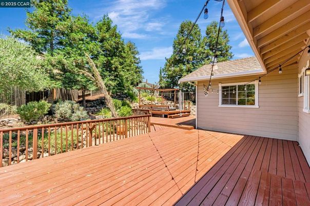Exterior, Wood Texture Flooring