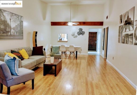 Dining room, Interior, Living room, Wood Texture Flooring