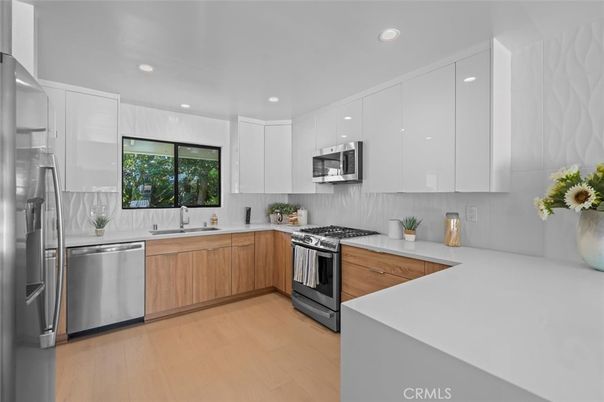 Interior, Kitchen, Recessed Lighting, Stainless Steel Appliances, Wood Texture Flooring