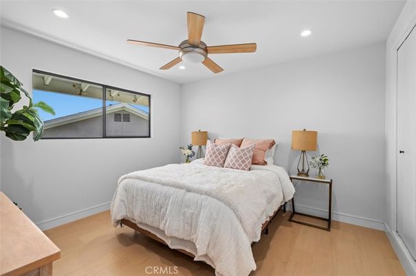 Bedroom, Interior, Recessed Lighting, Wood Texture Flooring
