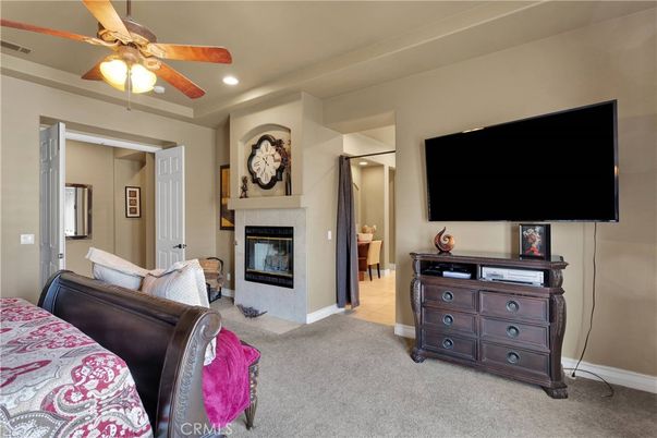 Fireplace, Interior, Recessed Lighting