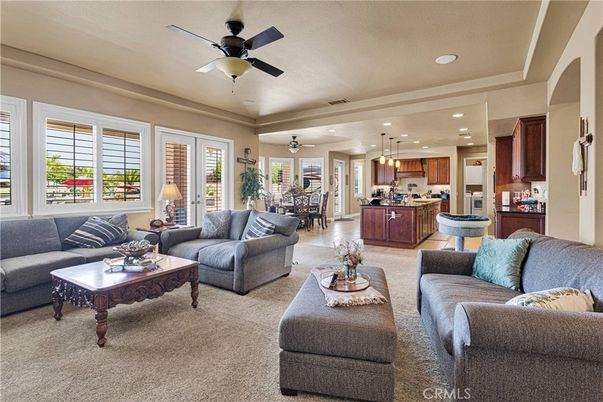 Dining room, Interior, Kitchen, Living room, Pendant Lights, Recessed Lighting, Stainless Steel Appliances