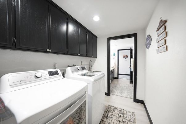 Interior, Recessed Lighting, Washer