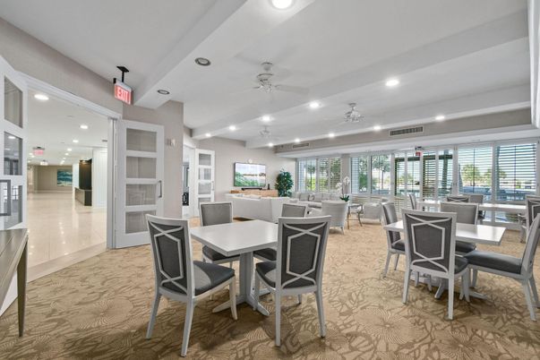 Dining room, Interior, Living room, Recessed Lighting