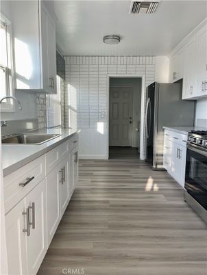 Interior, Kitchen, Stainless Steel Appliances, Wood Texture Flooring