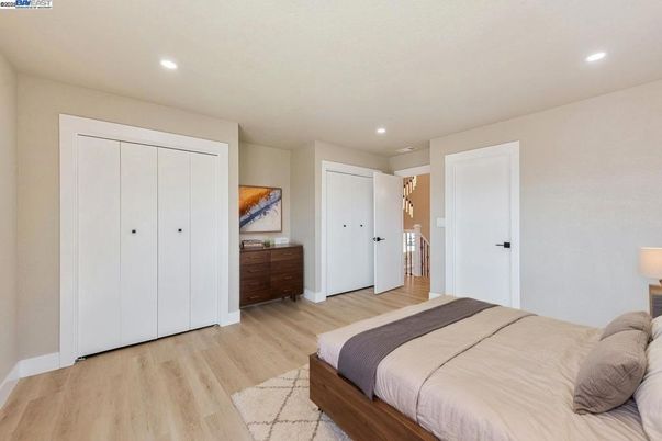 Bedroom, Interior, Recessed Lighting, Wood Texture Flooring