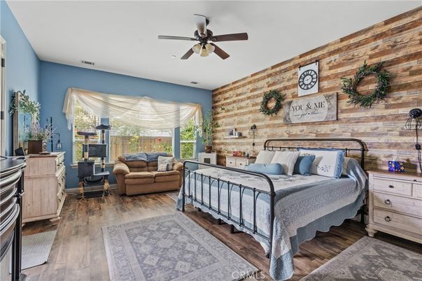 Bedroom, Interior, Wood Texture Flooring, Wooden Walls