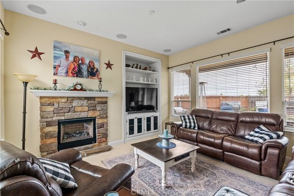 Fireplace, Interior, Living room