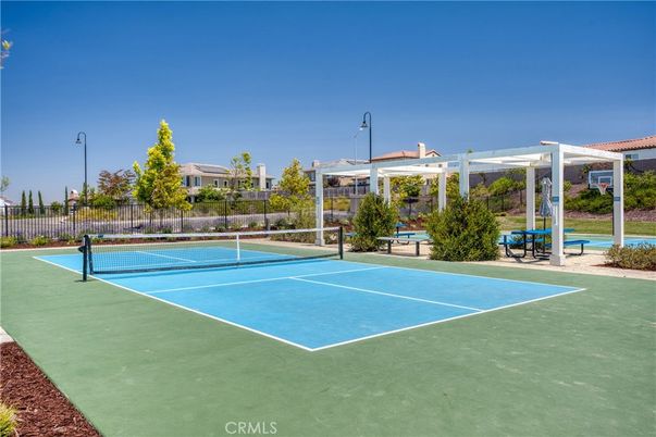 Exterior, Tennis Courts