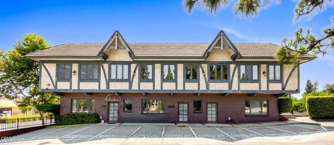 Exterior, Facade, Brick Facade, Tudor Revival