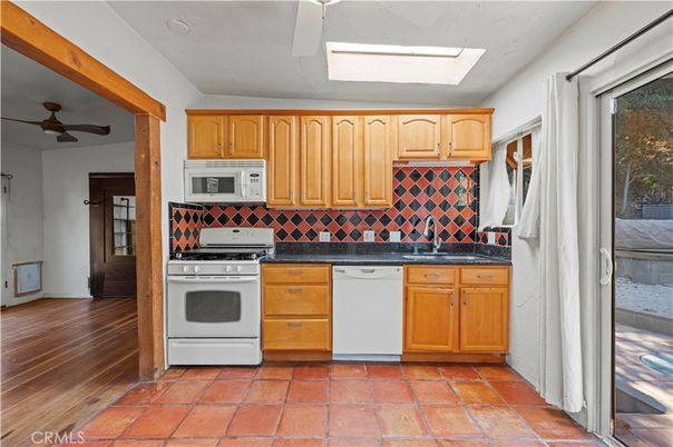 Interior, Kitchen, Wood Texture Flooring