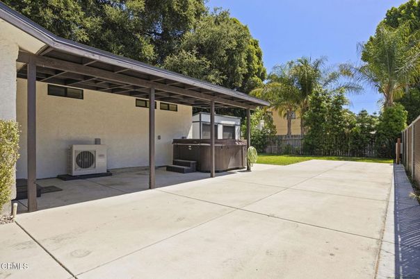 Exterior, Hot Tub