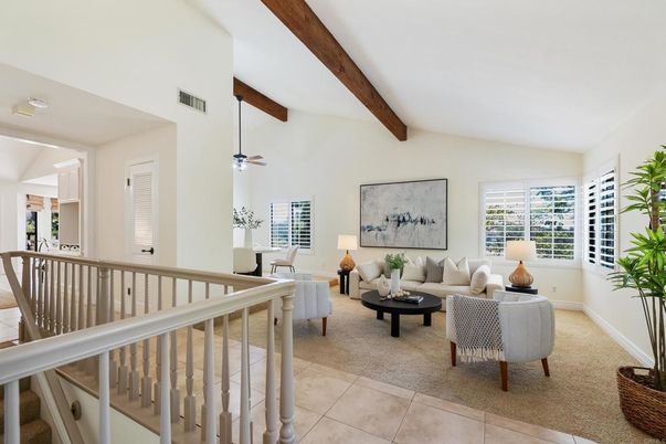 Interior, Living room, Pendant Lights, Wooden Beams