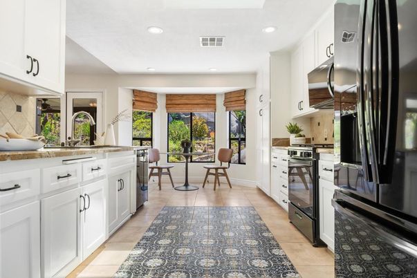 Dining room, Interior, Kitchen, Recessed Lighting