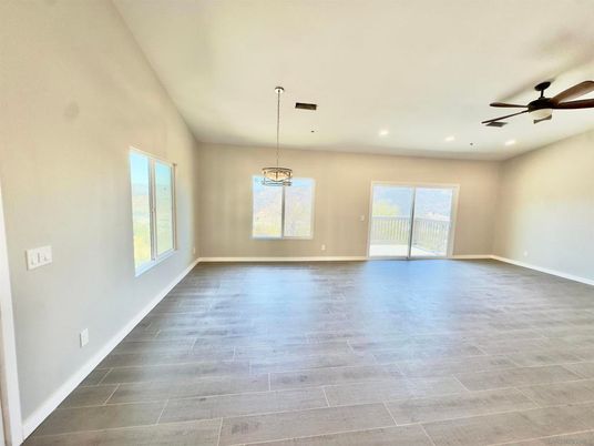 Empty room, Interior, Pendant Lights, Recessed Lighting