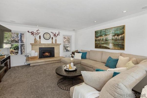Fireplace, Interior, Living room, Recessed Lighting