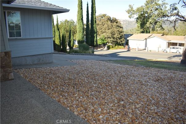 Backyard, Detached Garage, Exterior