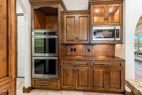 Interior, Kitchen, Stainless Steel Appliances