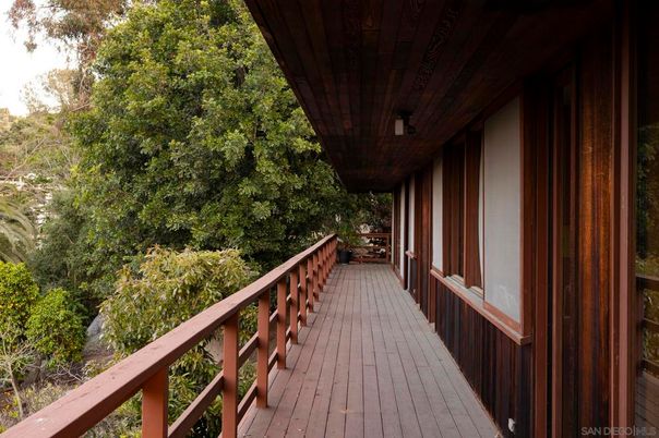 Exterior, Wood Texture Flooring