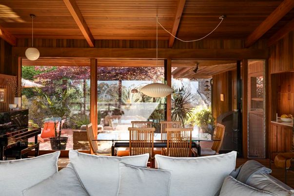 Dining room, Interior, Living room, Pendant Lights, Wooden Beams, Wooden Ceilings