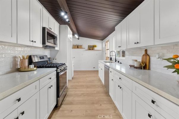 Interior, Kitchen, Recessed Lighting, Stainless Steel Appliances, Wooden Beams, Wooden Ceilings, Wood Texture Flooring