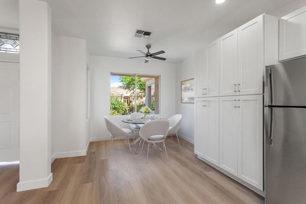 Dining room, Interior, Kitchen, Recessed Lighting, Wood Texture Flooring