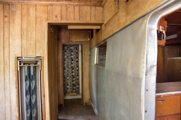 Interior, Wooden Walls