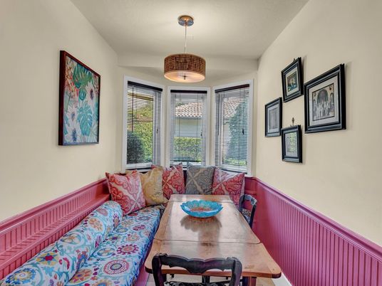 Dining room, Interior, Living room, Pendant Lights
