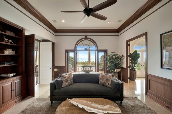 Interior, Living room, Recessed Lighting, Water