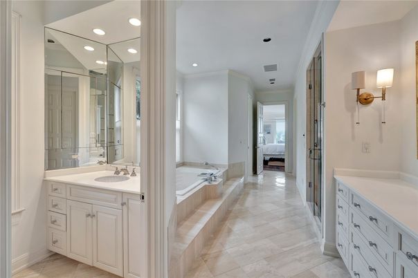 Bathroom, Bedroom, Dual Sink Vanities, Interior, Recessed Lighting