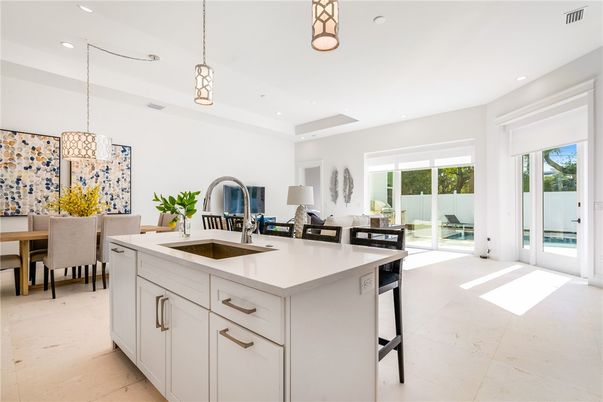 Dining room, Interior, Kitchen, Pendant Lights, Recessed Lighting