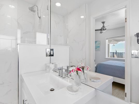 Bathroom, Interior, Marble Walls, Recessed Lighting