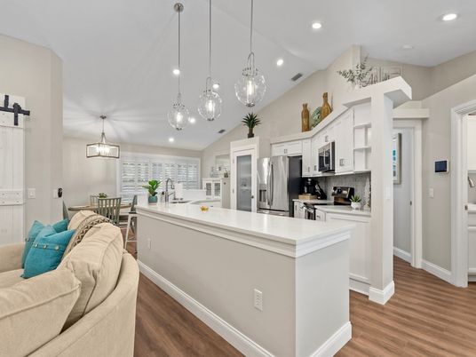 Dining room, Interior, Kitchen, Living room, Pendant Lights, Recessed Lighting, Stainless Steel Appliances, Wood Texture Flooring