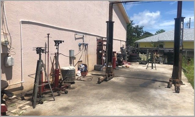 Exterior, Fitness Equipment