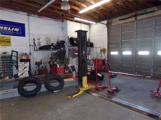 Fitness Equipment, Interior