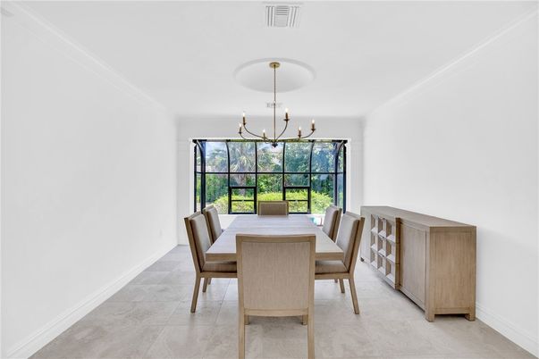 Chandelier, Dining room, Interior