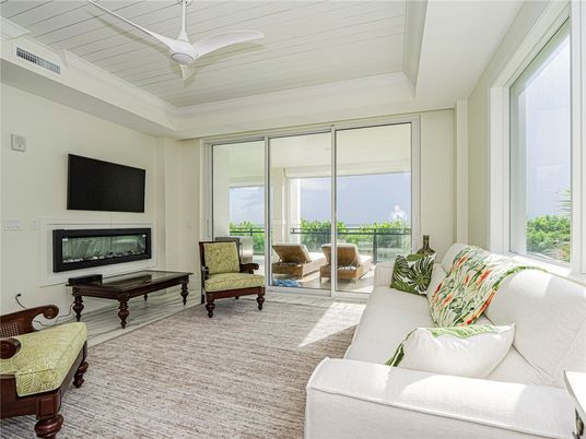 Fireplace, Interior, Living room