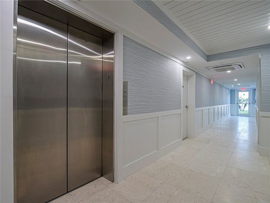 Elevator, Interior, Recessed Lighting