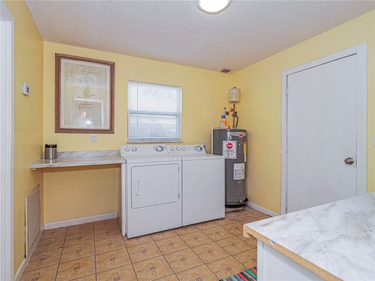 Interior, Recessed Lighting, Utility Closets, Washer