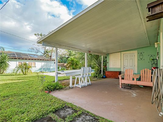 Backyard, Exterior