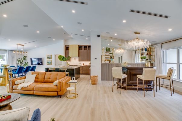 Chandelier, Interior, Kitchen, Living room, Pendant Lights, Recessed Lighting, Wood Texture Flooring