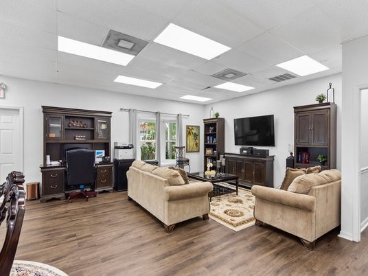 Home Office, Interior, Living room, Recessed Lighting, Wood Texture Flooring