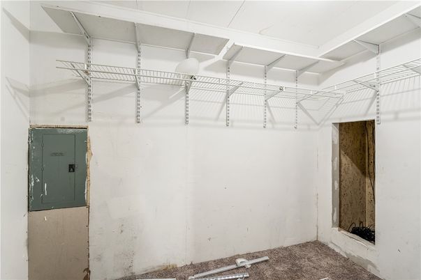 Interior, Walk-in Closets