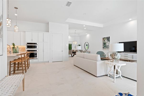 Dining room, Interior, Kitchen, Living room, Pendant Lights, Recessed Lighting, Stainless Steel Appliances