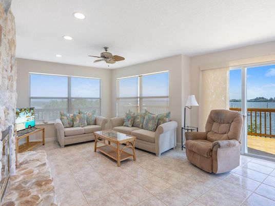 Interior, Living room, Recessed Lighting, Water