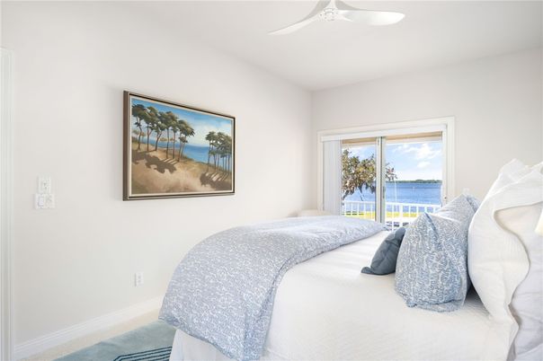 Bedroom, Interior, Water