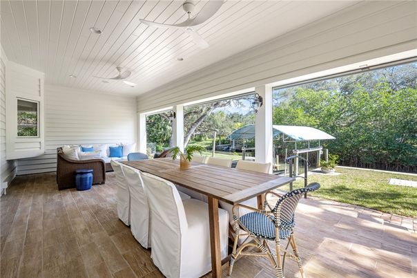Dining room, Interior, Sun Room, Wood Texture Flooring