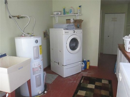 Interior, Utility Closets, Washer